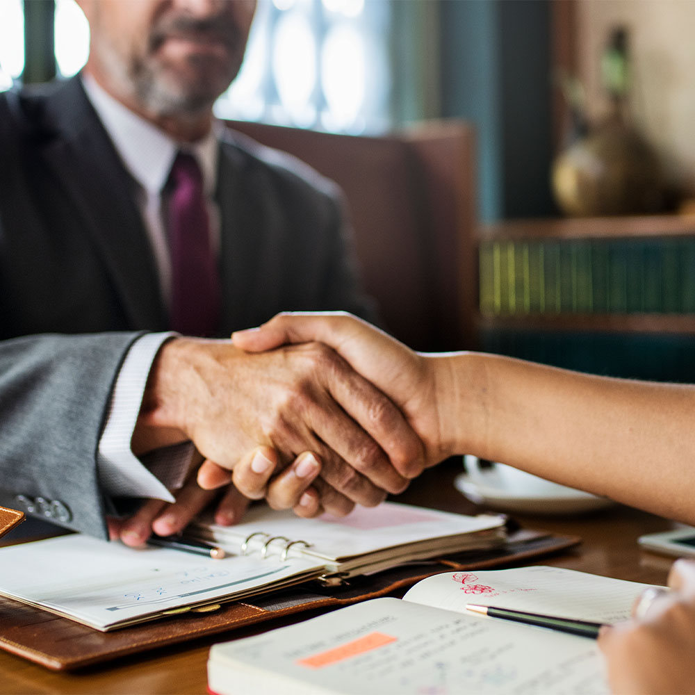 Responsabilidad civil_0001_man-making-his-move