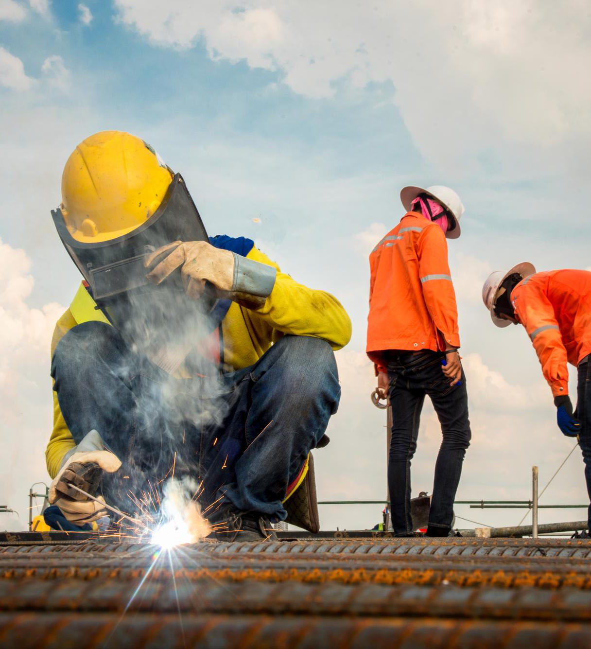 workers-working-construction-site
